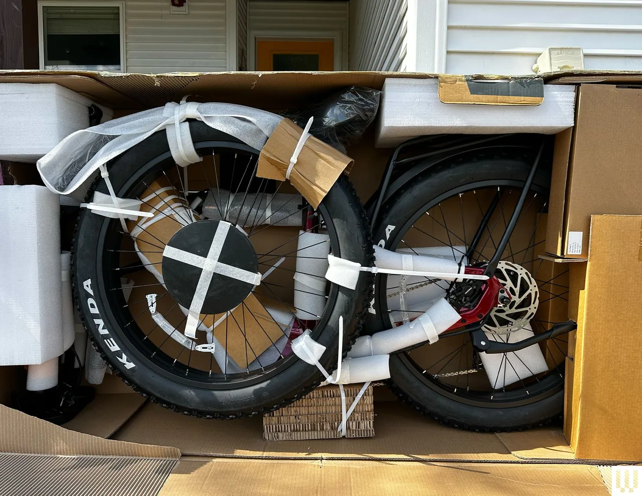 Image may contain Machine Wheel Tire Spoke Bicycle Transportation Vehicle Alloy Wheel Car and Car Wheel